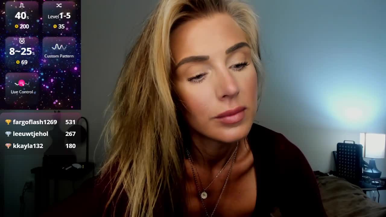 theselina_kyle - Chaturbate - 2025-05-07T18:48:28